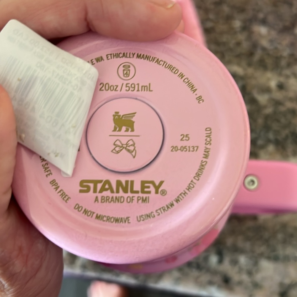 LoveShackFancy x Stanley 1913 Quencher Tumbler - Picture 9 of 13
